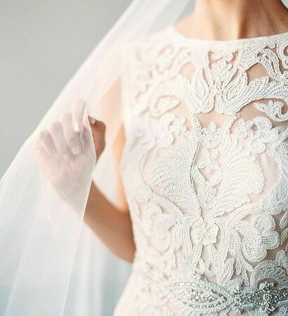 dress, glamour and style
