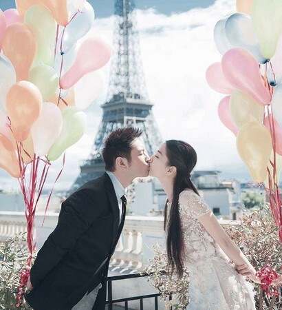 paris, effen and balloon