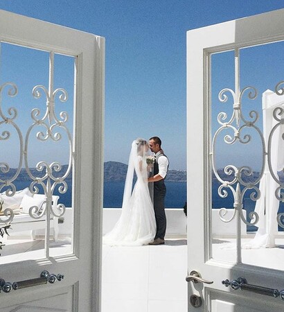 love, romance and dress