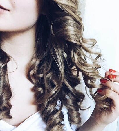nails, waves and polishgirl