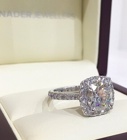 engagementring, jewellery and diamonds