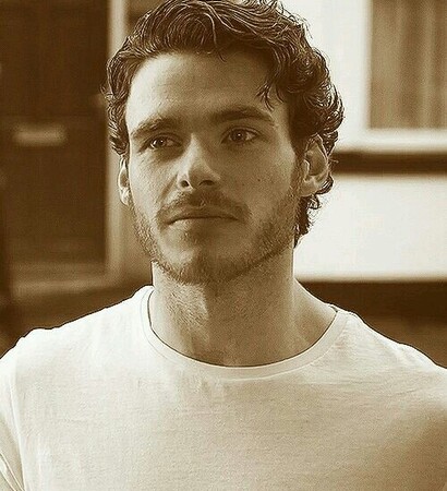 cinderella, red wedding and richard madden