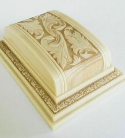vintage ring box and en