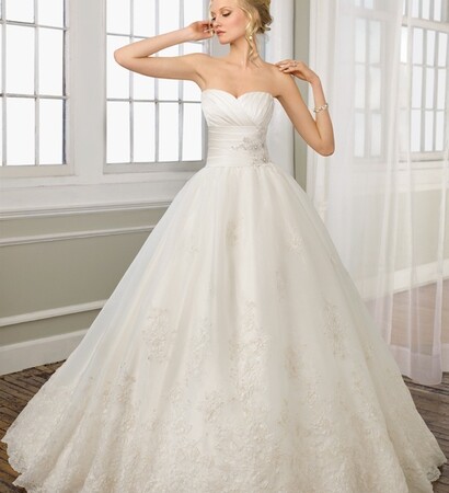 style 1657, wedding dress and mori lee