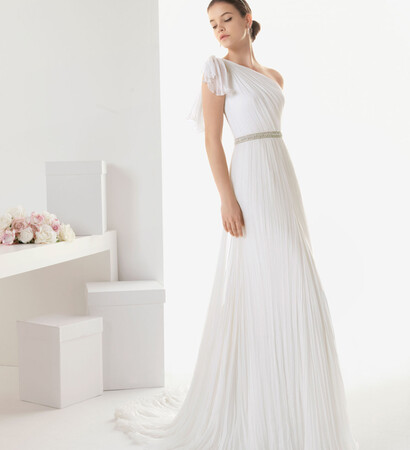 barbara palvin and wedding dress