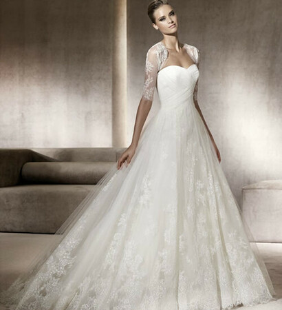 bride, dress and hennilovesleo