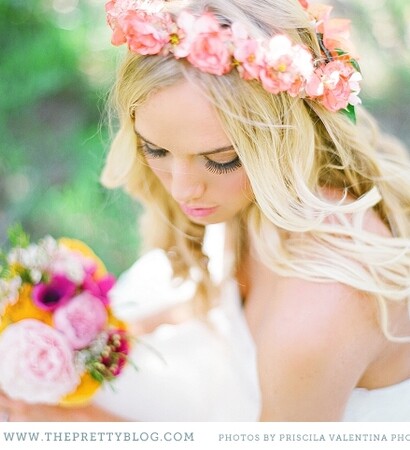 bride, nature lovers and flowers