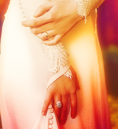 kristen stewart, wedding day and bella swan
