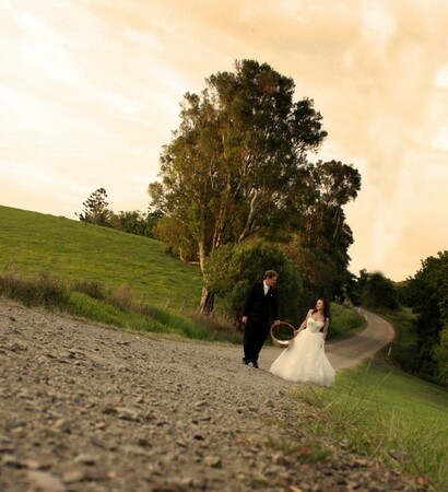 lane, gown and country