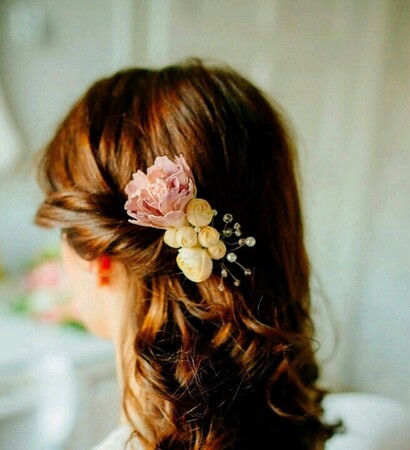 haircomb, bridesmaids and ivory