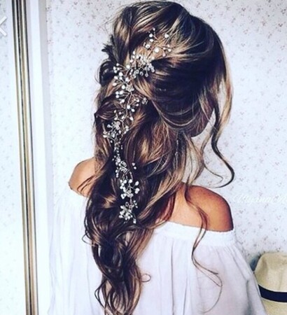 brunette, flowers and tumblr