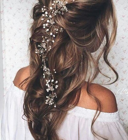 hair, hairstyle and brunet