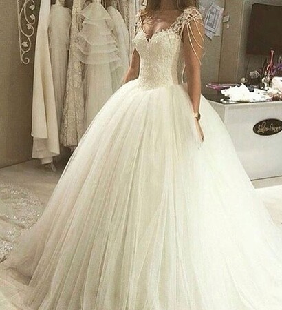 love, romantic and dress