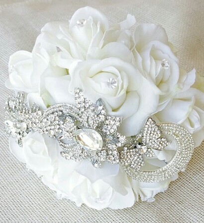 soso, bouquet and roses