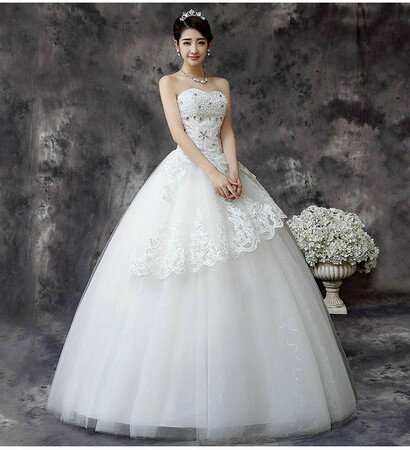 wedding dresses and en