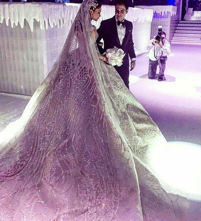 groom, bride and OMG