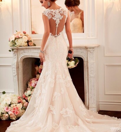 love, weddingdress and happyness