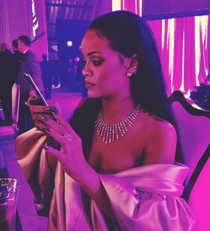 iphone, nails and tattoo