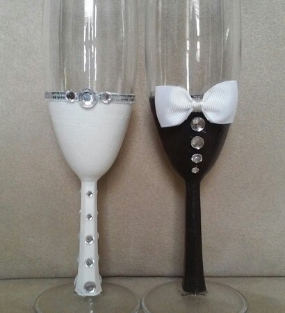 champagne, glasses and diy