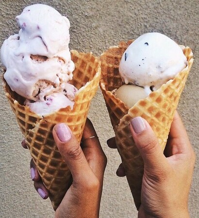 ice cream, rings and hug