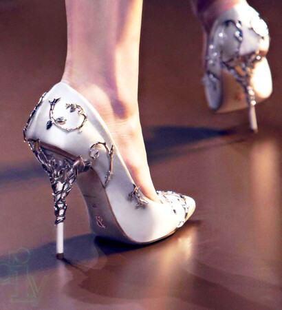 higheels, chic and girly