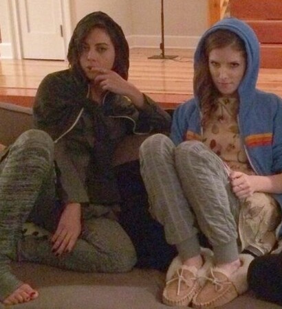 aubrey plaza, mike and dave and best friends