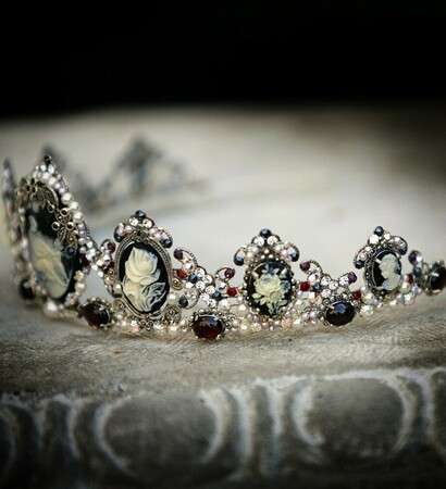 etsy, bridal and garnet