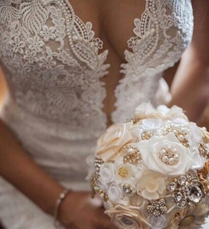 weddingbucket, lace and flower