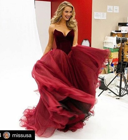wedding dress, gown dress and prom dress