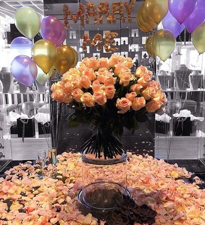 marry, amour and roses