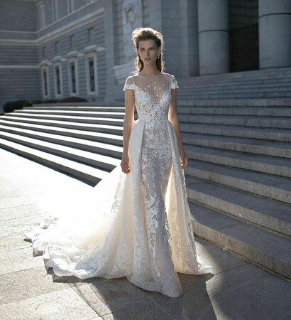 lace wedding dress, wow dress and princess