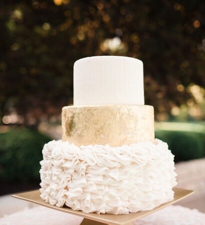 luxury lifestyle, cake and luxury wedding