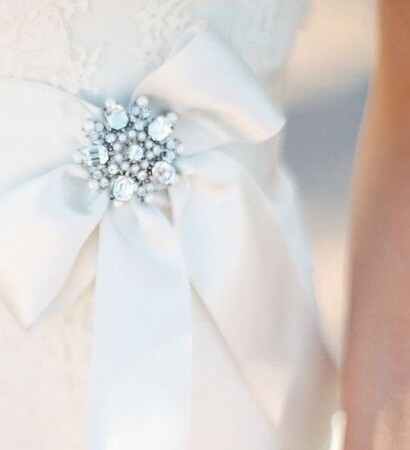wedding dress, romantic and feminine
