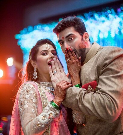 actors, kritika sengar and cute
