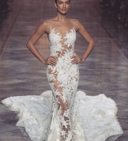 irınashayk, weddingdress and goals