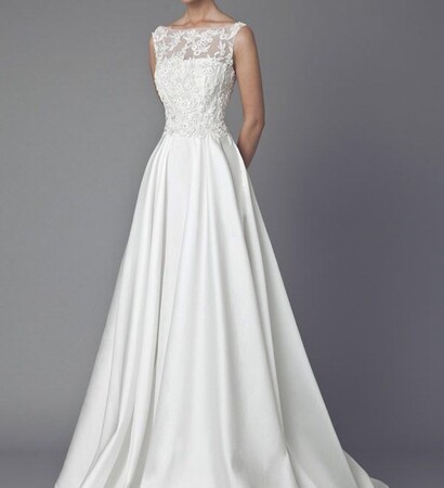 wedding dresses and en