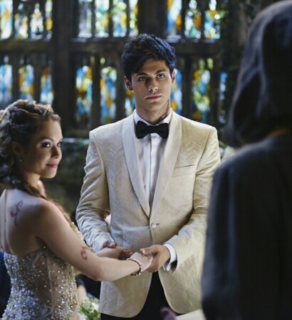 shadowhunters, suit and couple