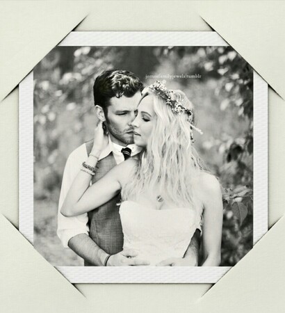 caroline, klaroline and album
