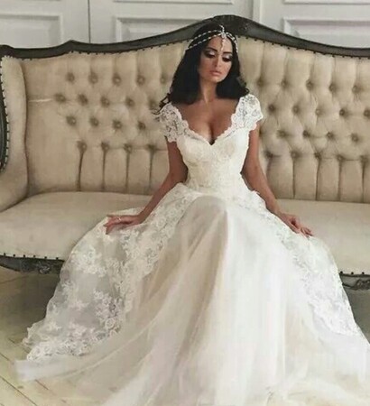 fashionable, weddingdress and weddingdressgoals