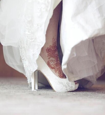 henna, I DO and wife