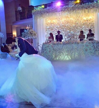 wedding day, kissing and ♥