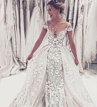 berta bride, lace wedding dress and wow wedding dress