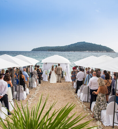 beach, marry abroad and dubrovnik
