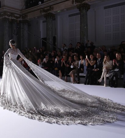 fashion, high fashion and runway