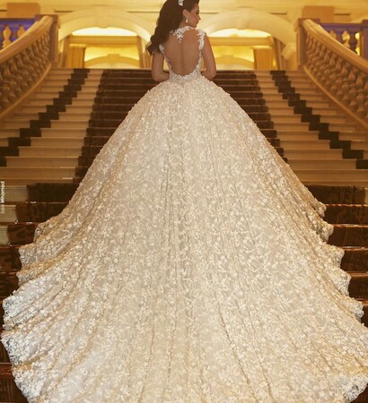 dress, goals and love