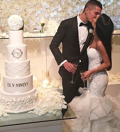 cake, bride and luxegoals