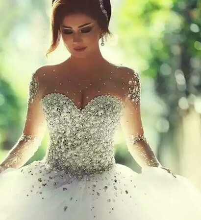puffy dress, fancy dress and wedding dress
