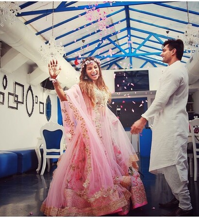 karan singh grover, Relationship and bollywood