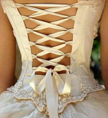 lace, jewel and Queen