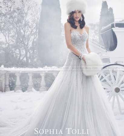 designer gowns, clothes and fashion